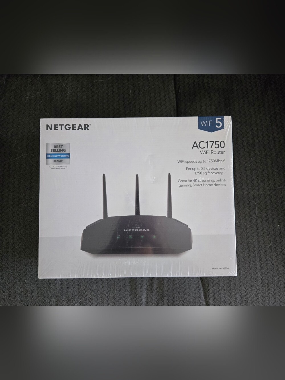 Netgear AC1750 WiFi 5 Router - Picture 1 of 7